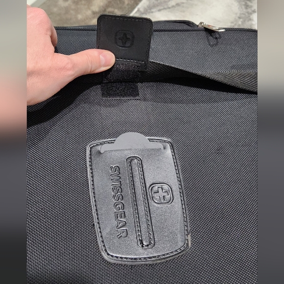 Swiss Gear Rolling Briefcase - Picture 9 of 12